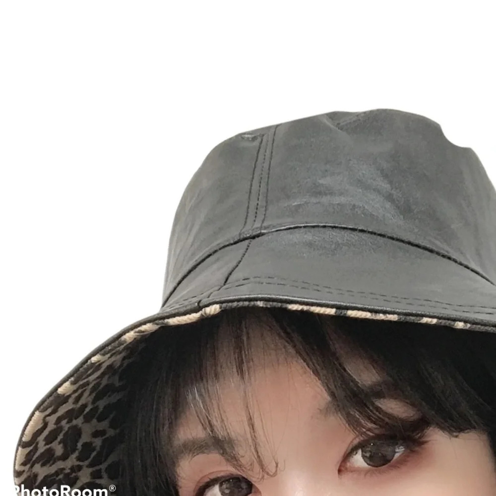 Luxury leather velour leopard print Reversible bucket hat
